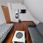 1-2 Personen In -2- * Kassel