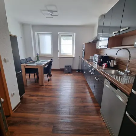 1-2 Personen In -2- Homestay Kassel